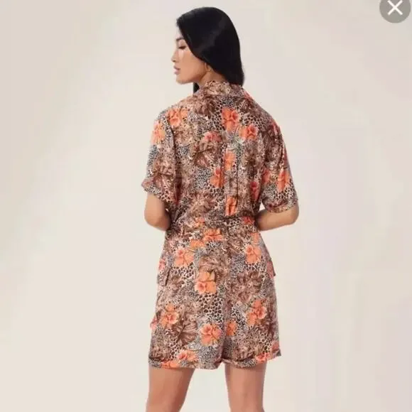 Lita by Ciera Belted Short Sleeve Romper Leopard Floral Print Womens Medium $348